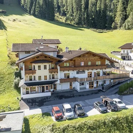 Neustift Near Stubai Glacier, Cleaning Included Apartment Neustift im Stubaital